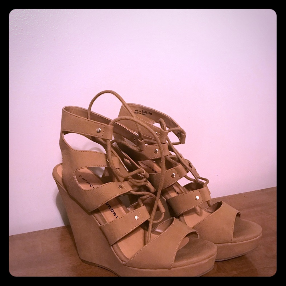 Brown Women’s Wedges